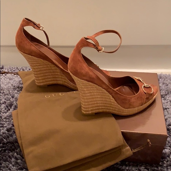 Gucci platform wedge sandal - Picture 4 of 6
